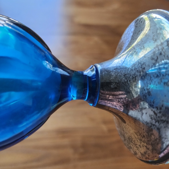 Vtg Empire Aqua/Blue Glass 18" Swung vase with Sterling Weighted base Rare - Picture 8 of 12